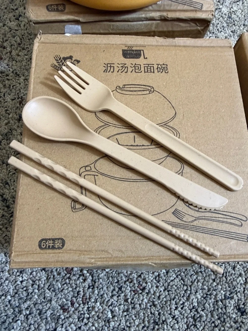 Microwaveable Ramen Noodle Bowls 3 with Chopsticks & Silverware NEW